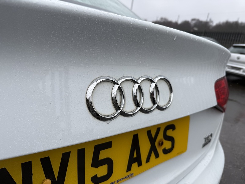 Used Audi A4 2015 for sale - 77258923: Photo 11