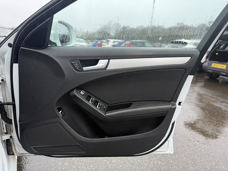 Used Audi A4 2015 for sale - 77258923: Photo 21