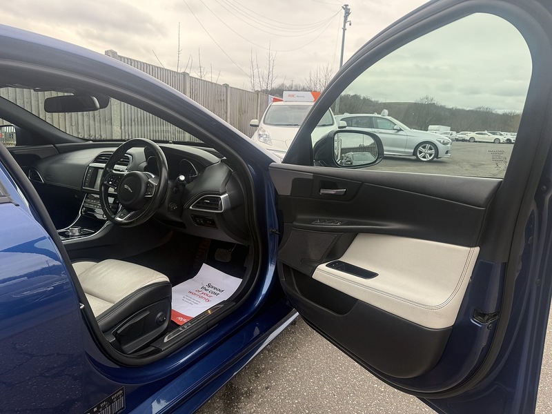 Used Jaguar XE 2015 for sale - 77850917: Photo 15