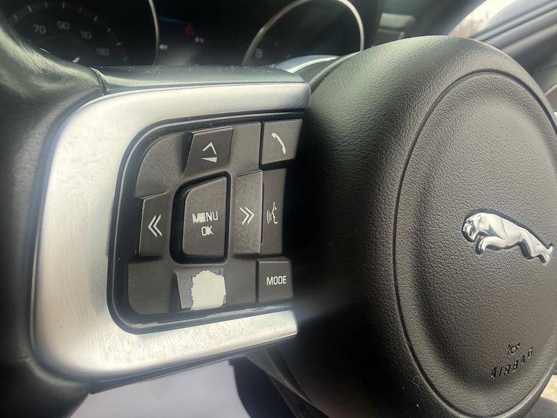 Used Jaguar XE 2015 for sale - 77850917: Photo 24