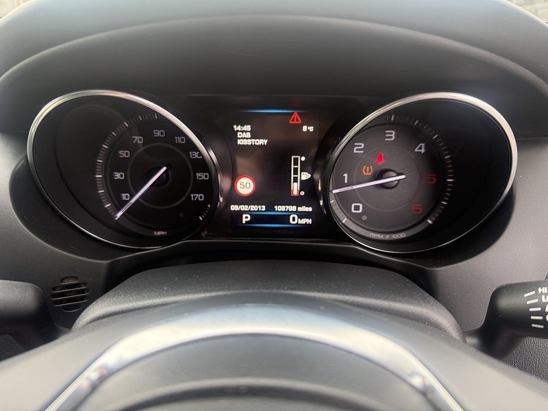 Used Jaguar XE 2015 for sale - 77850917: Photo 25