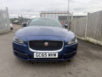 Used Jaguar XE 2015 for sale - 77850917: Photo