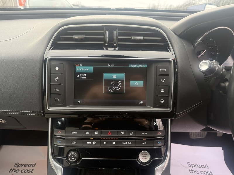 Used Jaguar XE 2015 for sale - 77850917: Photo 32