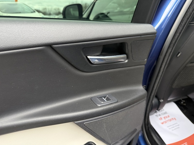 Used Jaguar XE 2015 for sale - 77850917: Photo 45