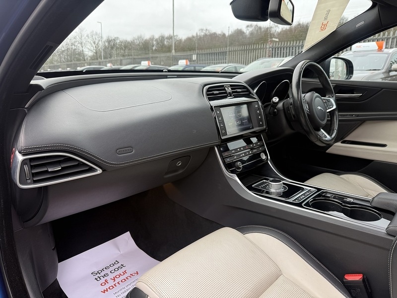 Used Jaguar XE 2015 for sale - 77850917: Photo 56