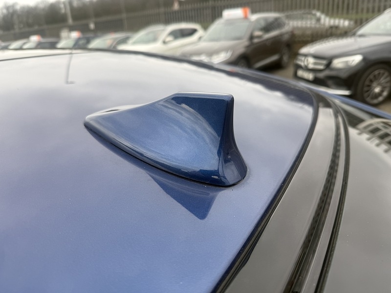 Used Jaguar XE 2015 for sale - 77850917: Photo 6