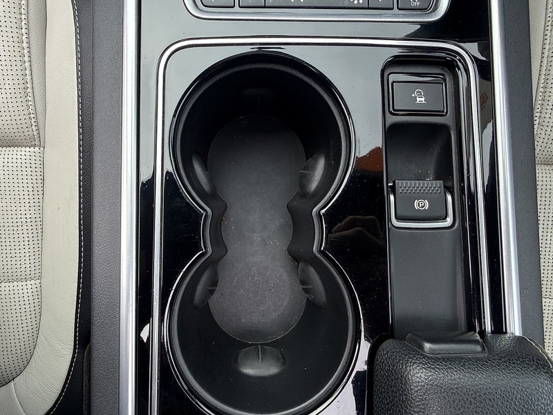 Used Jaguar XE 2015 for sale - 77850917: Photo 62