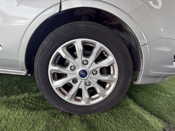 Used Ford Tourneo Custom 2020 for sale - 79592753: Photo