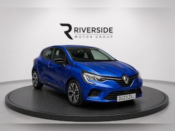 Used Renault Clio 2023 for sale - 79236021: Photo