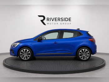 Used Renault Clio 2023 for sale - 79236021: Photo
