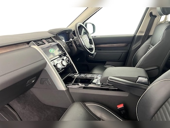 Used Land Rover Discovery 2019 for sale - 79361827: Photo