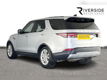 Used Land Rover Discovery 2019 for sale - 79361827: Photo