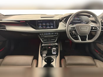 Used Audi e-tron GT 2023 for sale - 79622249: Photo