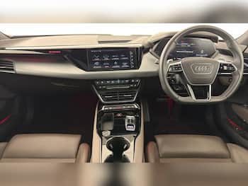 Used Audi e-tron GT 2023 for sale - 79712596: Photo