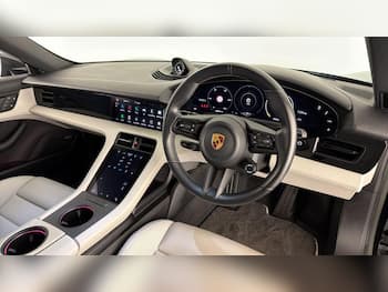 Used Porsche Taycan 2022 for sale - 79658032: Photo