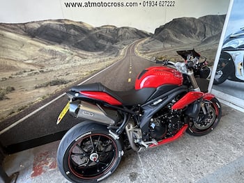 Used Triumph SPEED 2018 for sale - bike-79874372: Photo