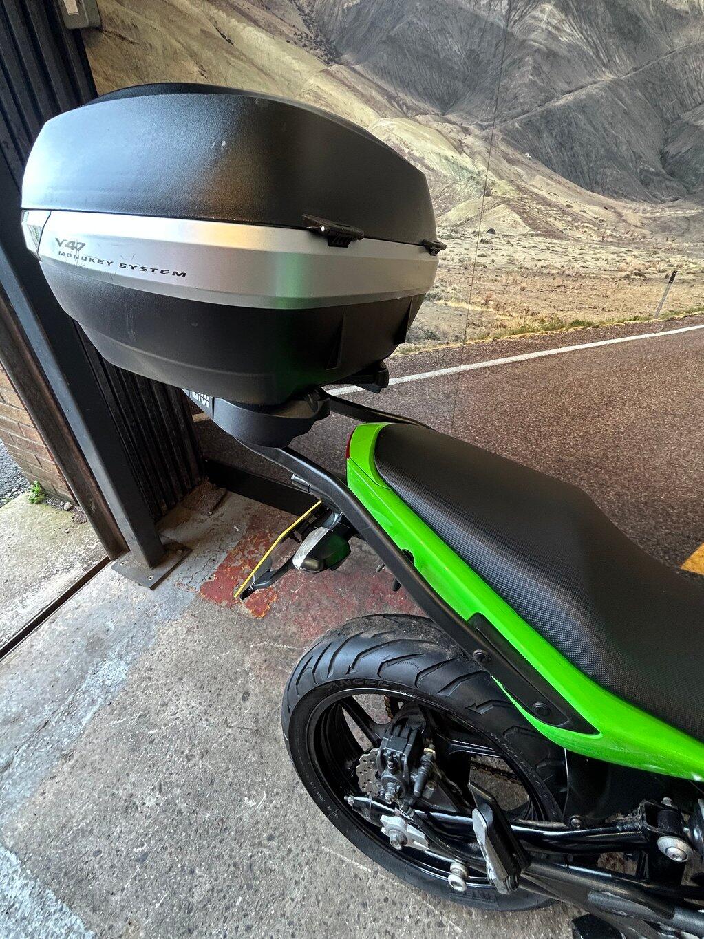 Used Kawasaki ER 2011 for sale - 78923348: Photo 10