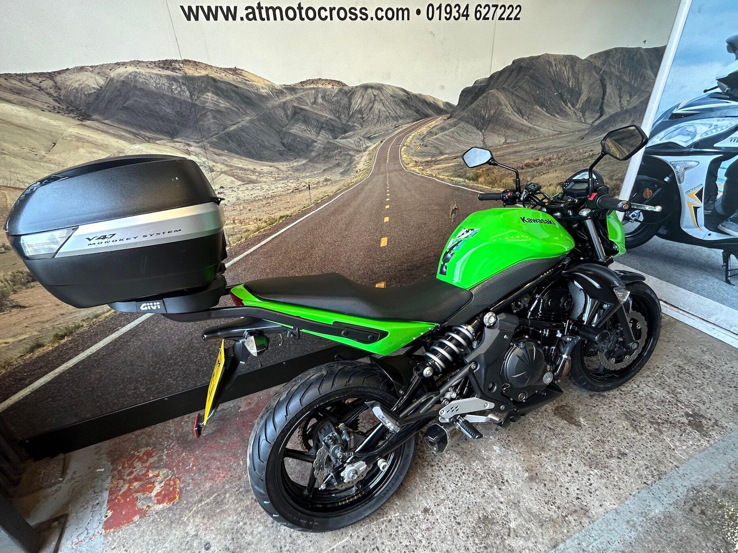 Used Kawasaki ER 2011 for sale - 78923348: Photo 2