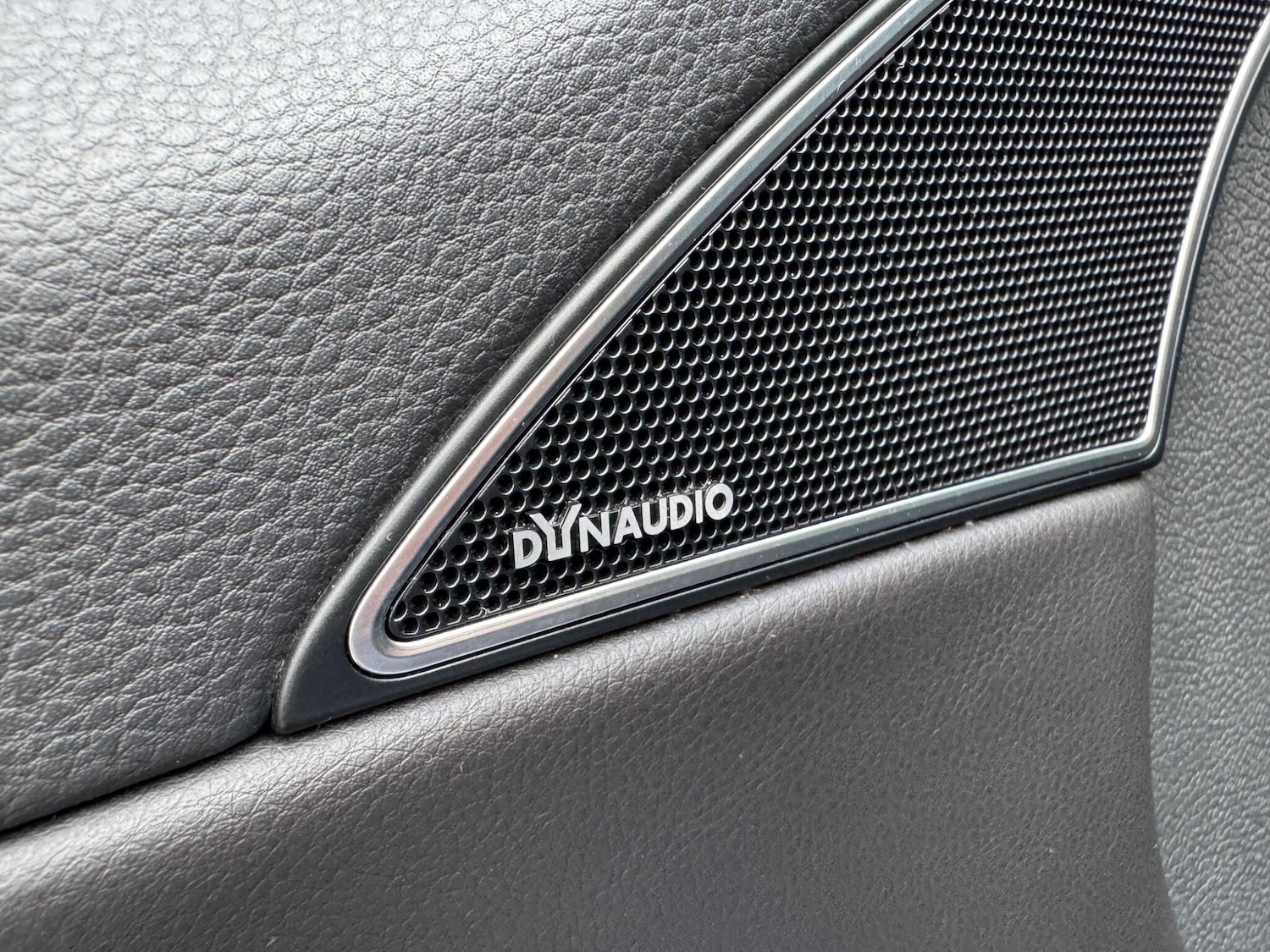 Used Volkswagen Scirocco 2017 for sale - 76612719: Photo 20