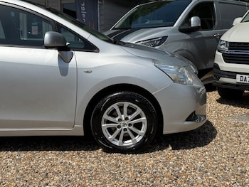Used Toyota Verso 2011 for sale - 79132393: Photo