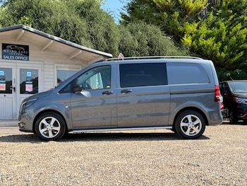 Used Mercedes-Benz Vito 2018 for sale - 79552951: Photo