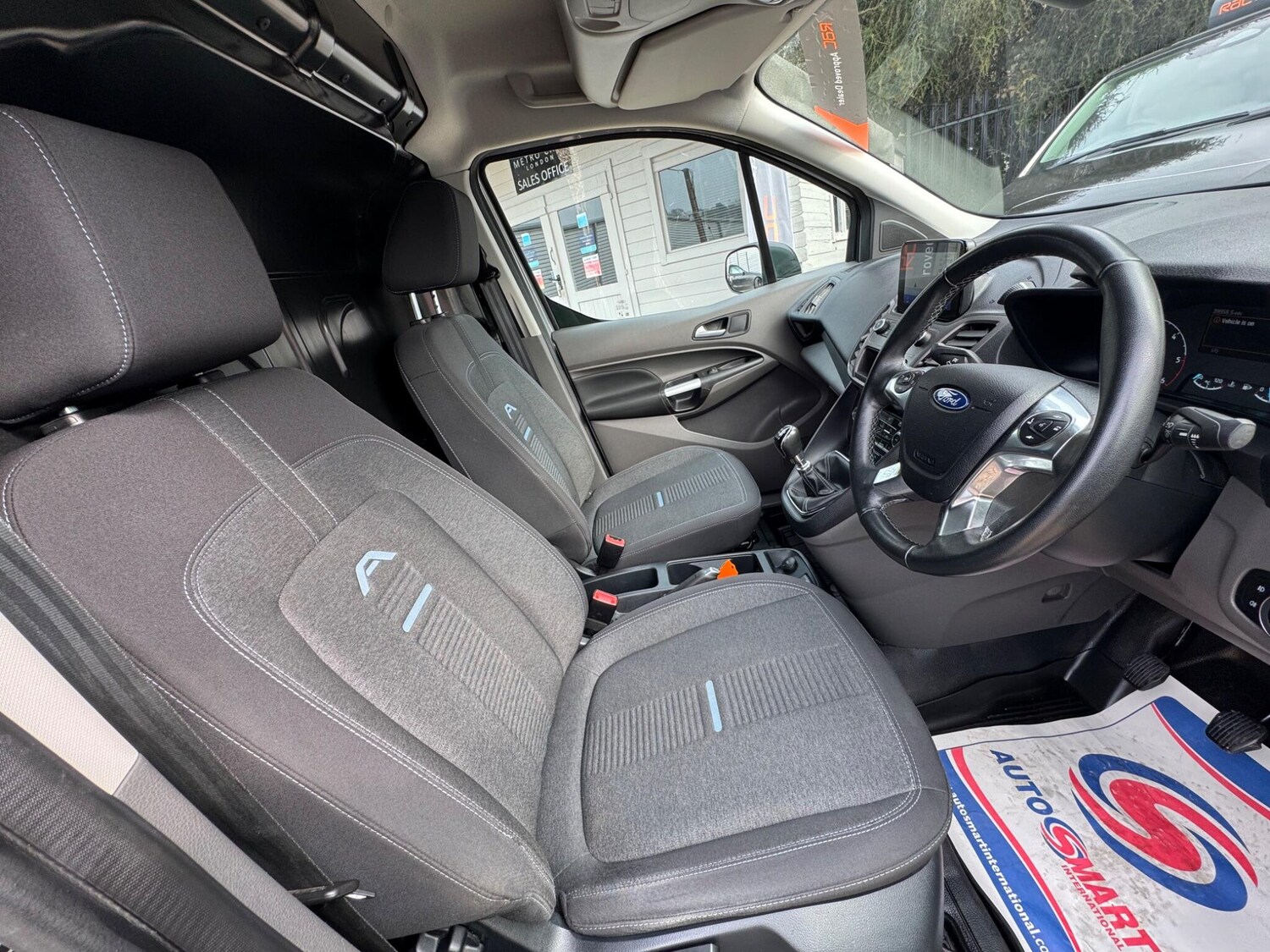 Used Ford Transit Connect 2023 for sale - 77993025: Photo 18