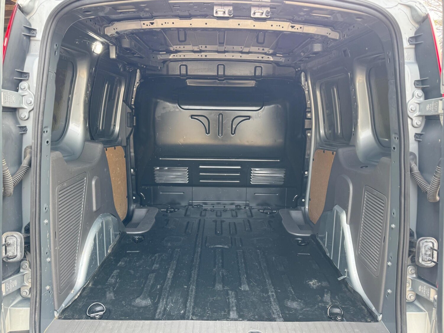 Used Ford Transit Connect 2023 for sale - 77993025: Photo 25