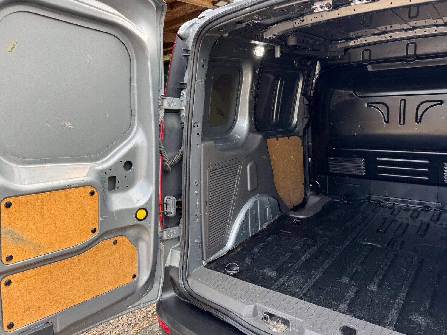 Used Ford Transit Connect 2023 for sale - 77993025: Photo 26