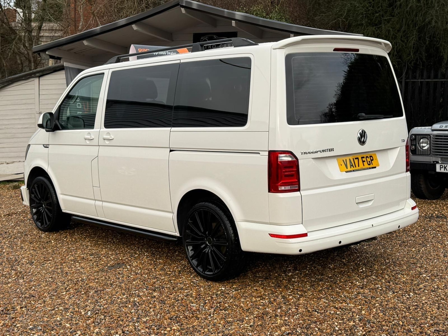 Used Volkswagen Transporter Shuttle 2017 for sale - 77478519: Photo 13