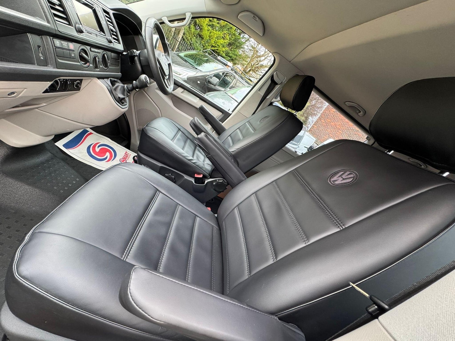 Used Volkswagen Transporter Shuttle 2017 for sale - 77478519: Photo 17