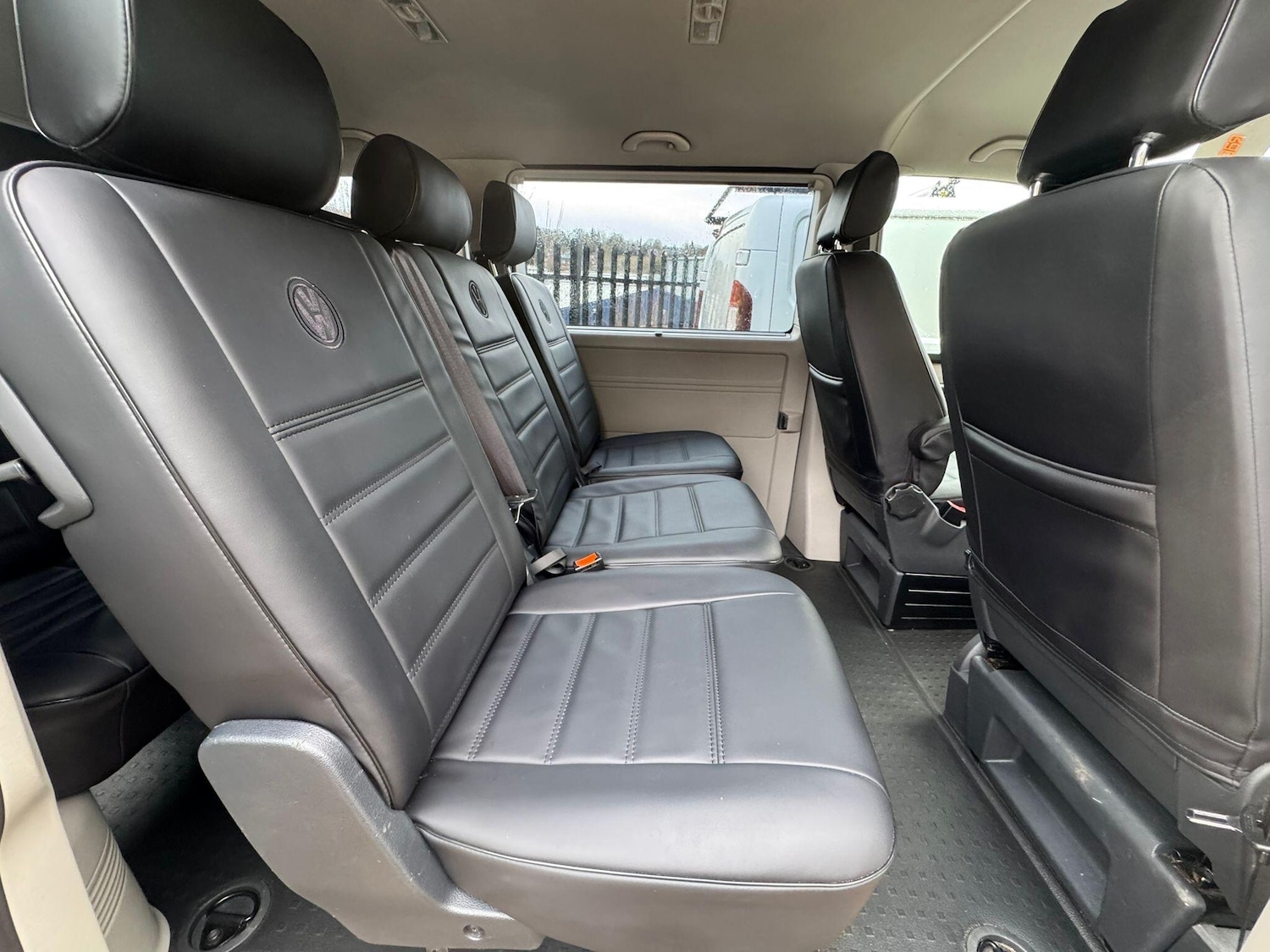 Used Volkswagen Transporter Shuttle 2017 for sale - 77478519: Photo 20