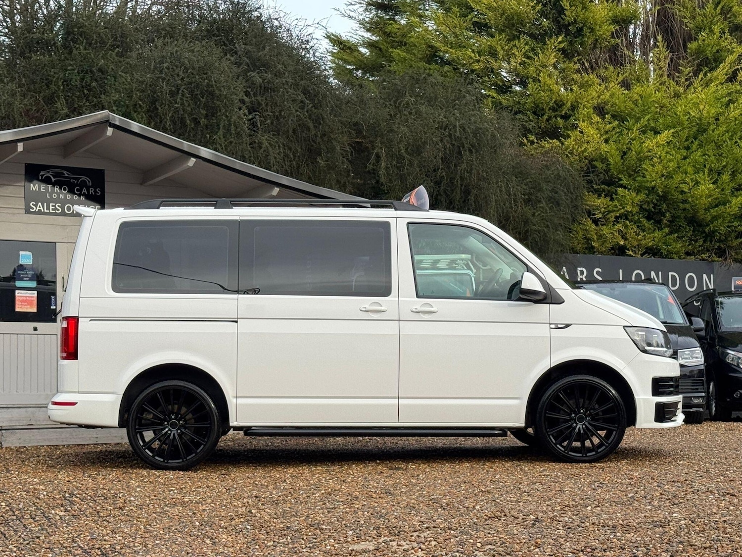 Used Volkswagen Transporter Shuttle 2017 for sale - 77478519: Photo 5