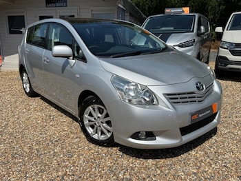 Used Toyota Verso 2011 for sale - 78988928: Photo