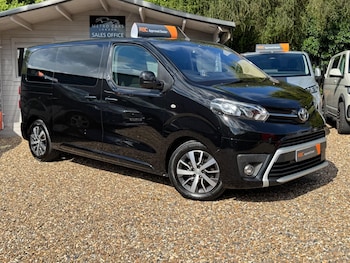 Used Toyota PROACE CITY Verso 2017 for sale - 78854869: Photo