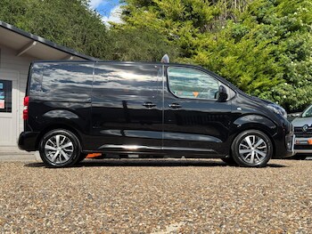 Used Toyota PROACE CITY Verso 2017 for sale - 78854869: Photo