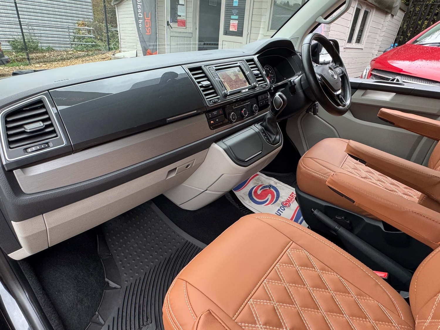 Used Volkswagen Transporter 2018 for sale - 76513280: Photo 23