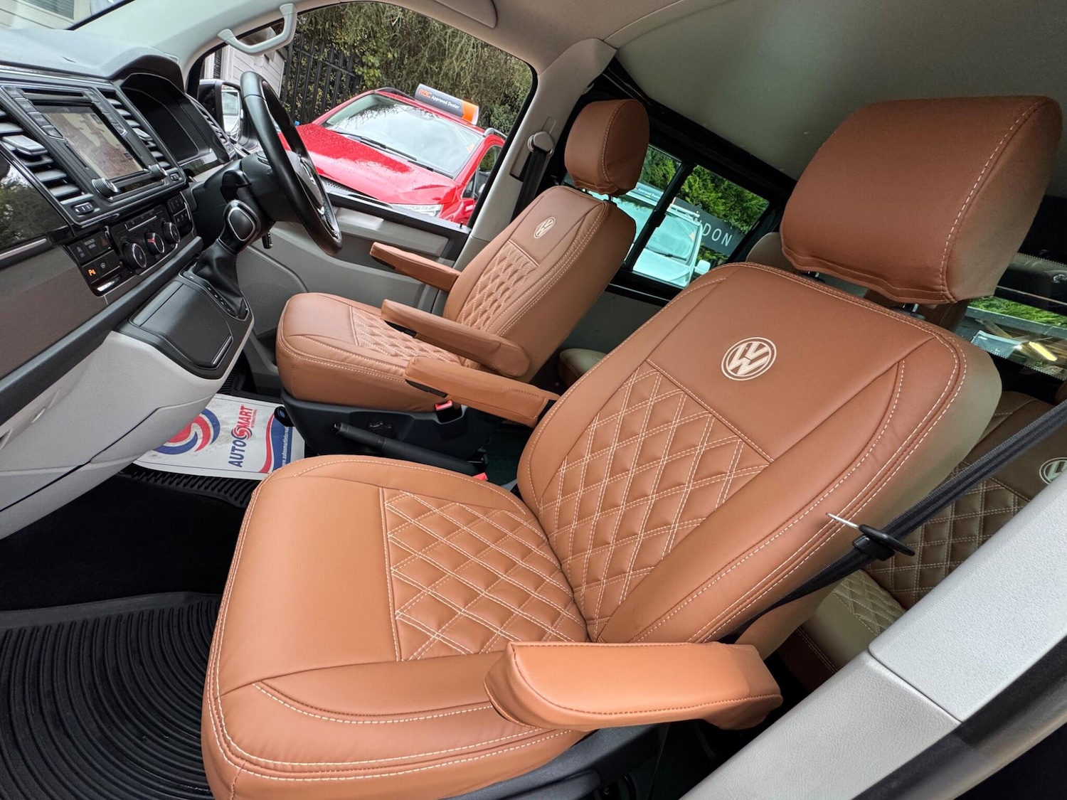 Used Volkswagen Transporter 2018 for sale - 76513280: Photo 26