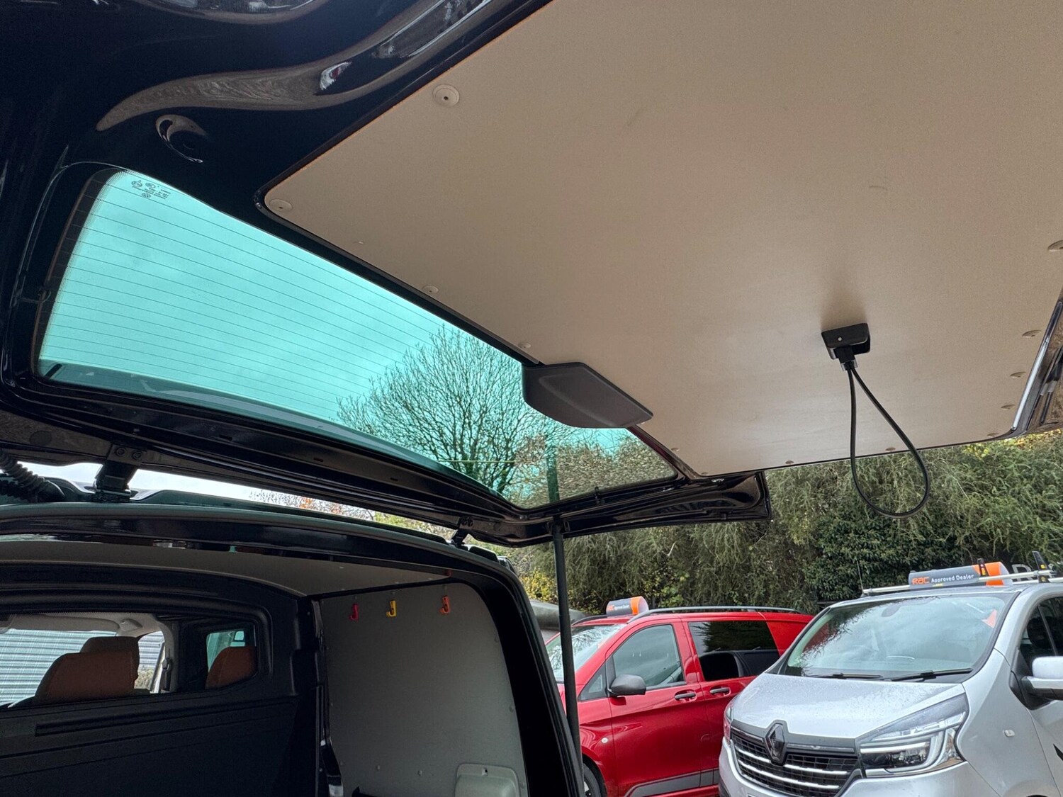 Used Volkswagen Transporter 2018 for sale - 76513280: Photo 43