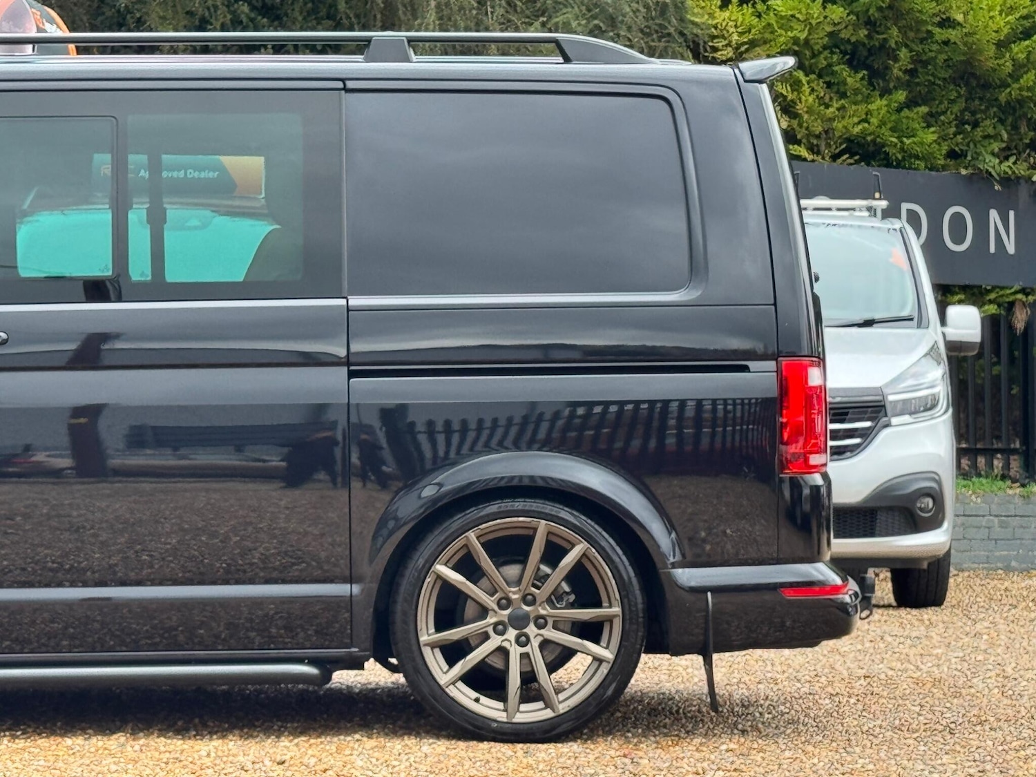 Used Volkswagen Transporter 2018 for sale - 76513280: Photo 9