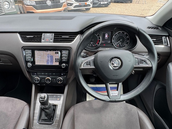 Used Skoda Octavia 2015 for sale - 76283840: Photo 15