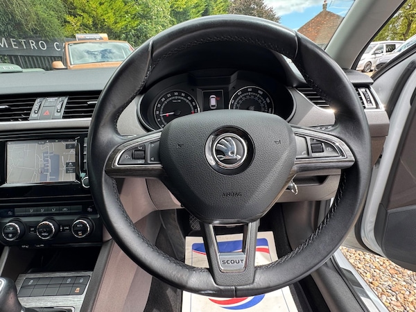 Used Skoda Octavia 2015 for sale - 76283840: Photo 16