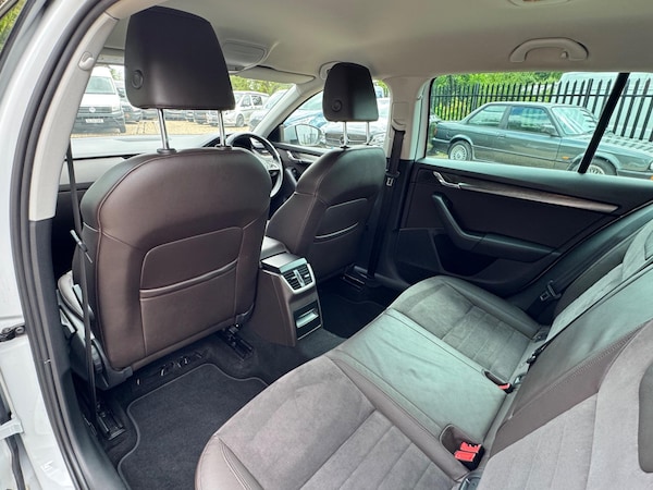 Used Skoda Octavia 2015 for sale - 76283840: Photo 20