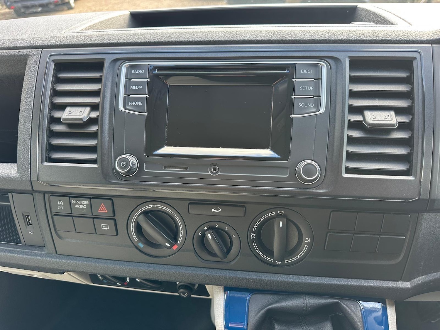 Used Volkswagen Transporter Shuttle 2016 for sale - 77598060: Photo 14