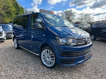 Used Volkswagen Transporter Shuttle 2016 for sale - 77598060: Photo