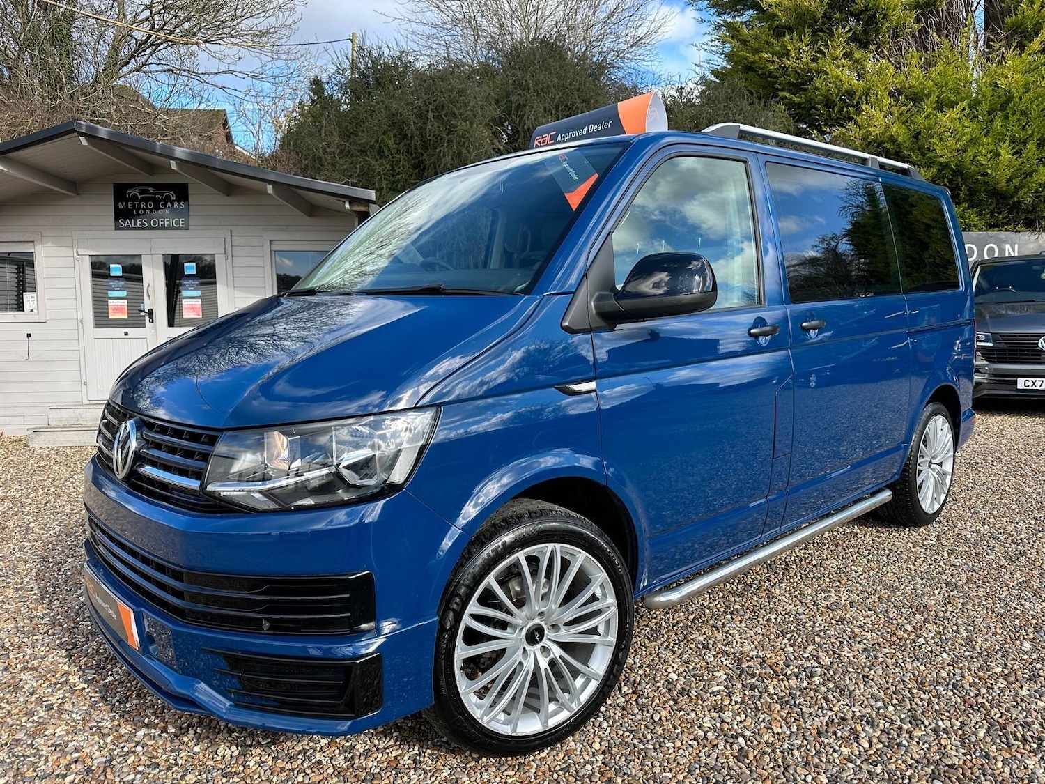 Used Volkswagen Transporter Shuttle 2016 for sale - 77598060: Photo 5