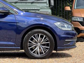 Used Volkswagen Golf 2018 for sale - 74810536: Photo