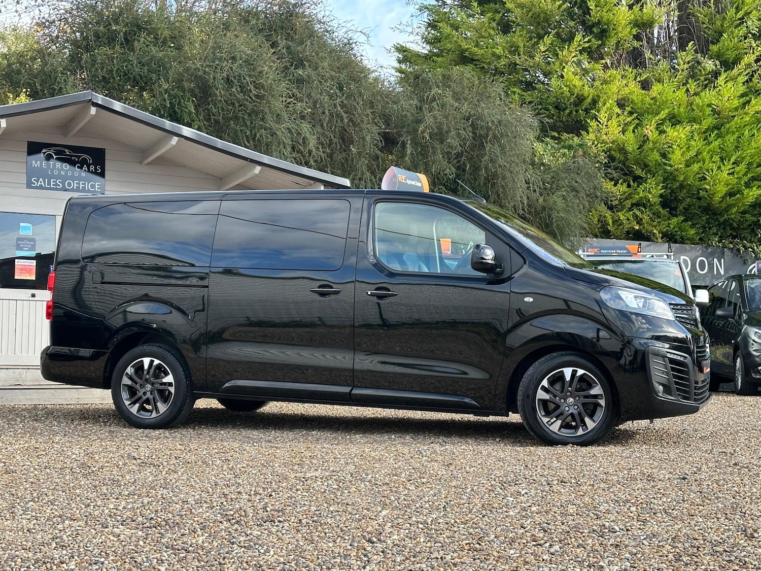 Used Vauxhall Vivaro Life 2021 for sale - 77021016: Photo 3