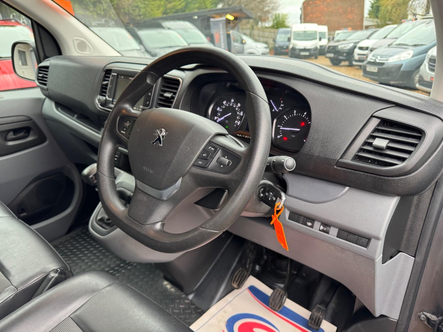 Used Peugeot Expert 2019 for sale - 76728171: Photo 17