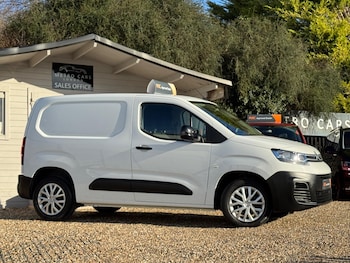 Used Citroen Berlingo 2022 for sale - 76714392: Photo