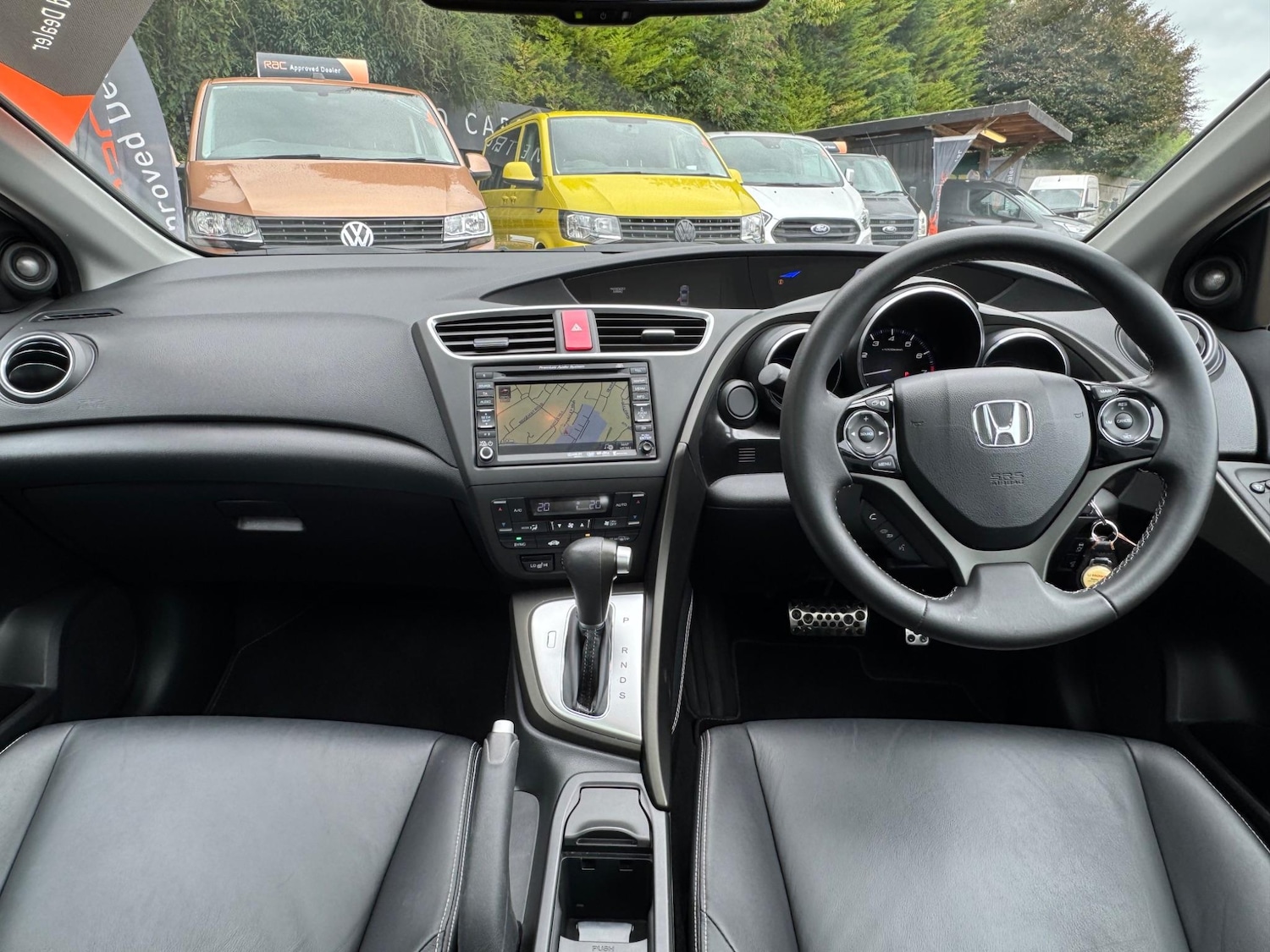 Used Honda Civic 2014 for sale - 76592929: Photo 19